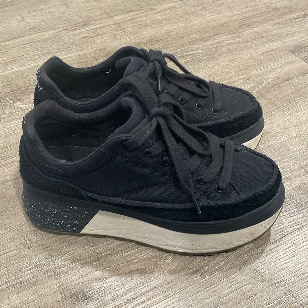 Ugg Marine shoes
